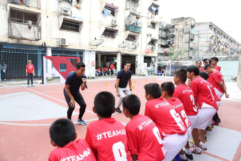 ‘เอพี ไทยแลนด์’ มอบ ‘AP Unusual Football Field’ เพื่อเยาวชนและชาวชุมชนคลองเตย สร้างสรรค์สนามฟุตบอลแนวคิดใหม่ที่ไม่จำกัดแค่กรอบสี่เหลี่ยม