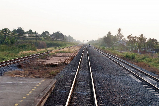 เลาะไซต์เมกะโปรเจ็กต์ รถไฟฟ้าเรียงคิวเปิดหวูด-เร่งทางคู่-มอเตอร์เวย์