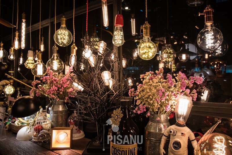 PISANU LIGHT ร้านโคมไฟหลากสไตล์ ที่มีเอกลักษณ์เฉพาะตัว