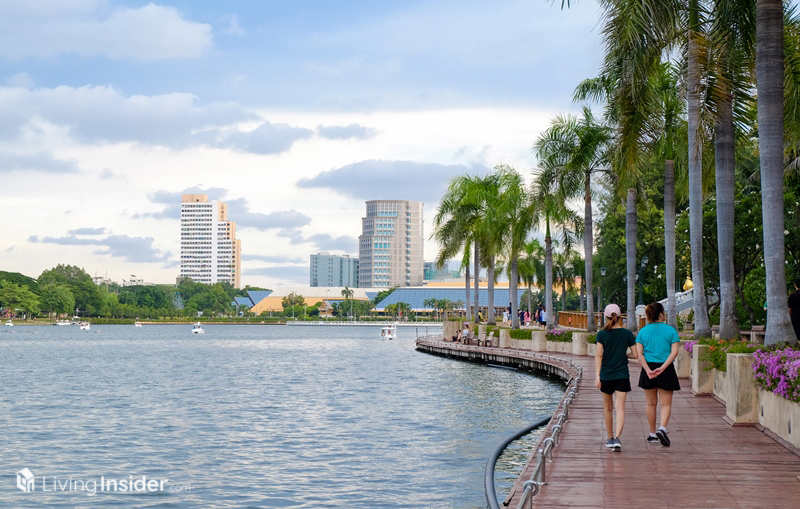 Whizdom Asoke - Sukhumvit OWN The Rare