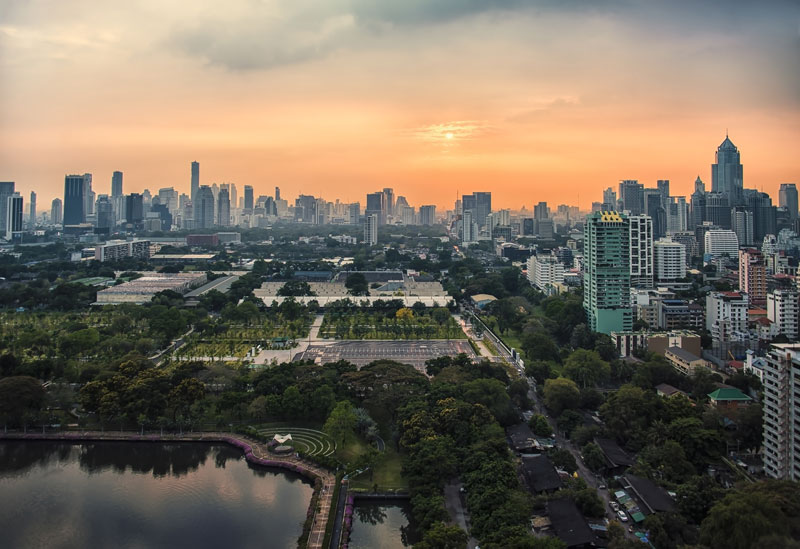 Whizdom Asoke - Sukhumvit OWN The Rare