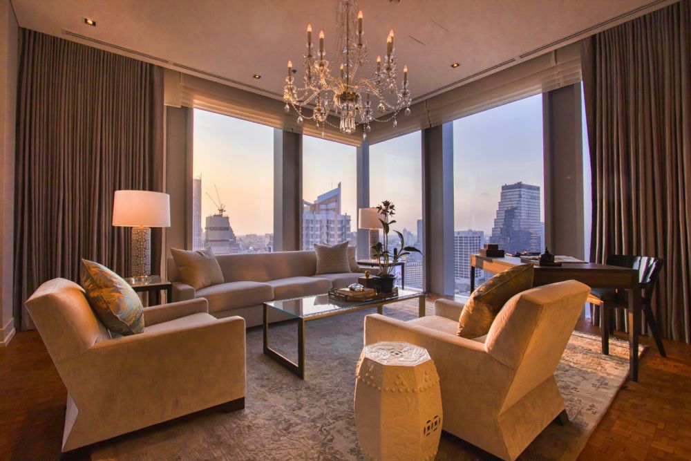 5 ยูนิตใหญ่สุดท้าย! Sky Residence ที่ The Ritz-Carlton Residences Bangkok. 2-BR starting from 49 MB.