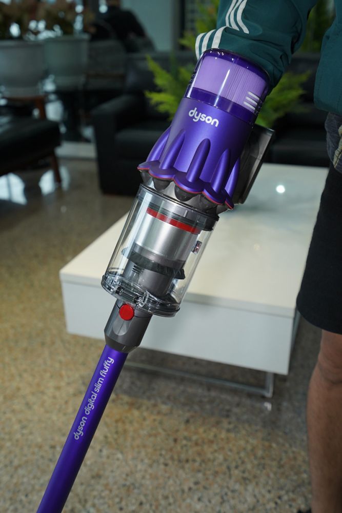 ปรากฏการณ์เครื่องดูดฝุ่นไร้สาย “Dyson Digital Slim” ความเบาสบายที่เลือกได้ เบาที่สุดที่เคยมีมา พร้อมประสิทธิภาพล้นเหลือ