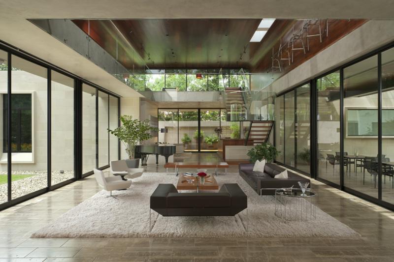 ห้องนั่งเล่นกระจกใส เปิดมุมมองใหม่ให้สดใสรอบด้านกว่าเดิม